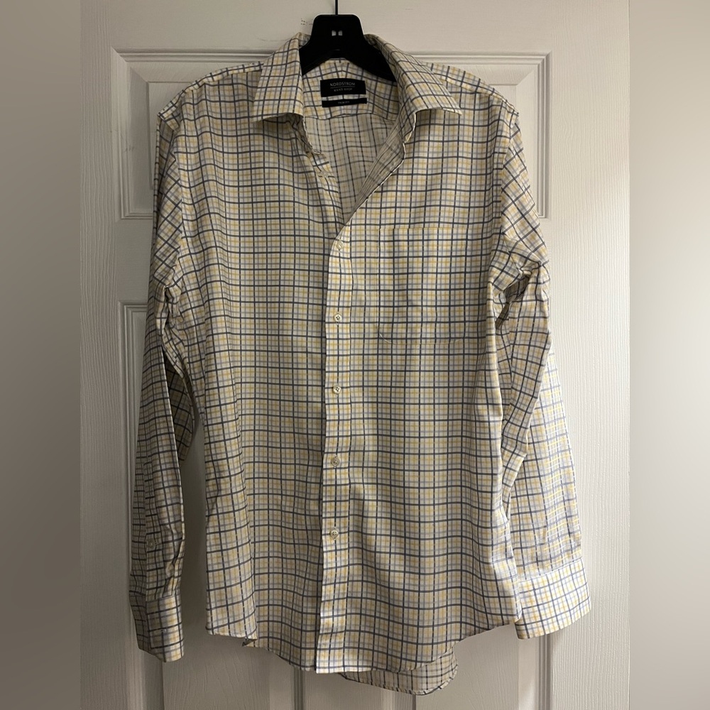 Men Nordstroms's trim fit shirt, blue, yellow plaid, size 15 32-33